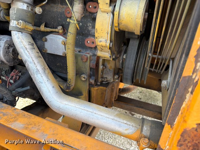image for item EO8698 2024 Brandit 1590 XP wood chipper