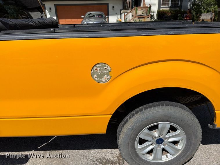 image for item EO8732 2013 Ford F150 XL pickup truck