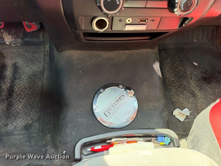 image for item EO8732 2013 Ford F150 XL pickup truck