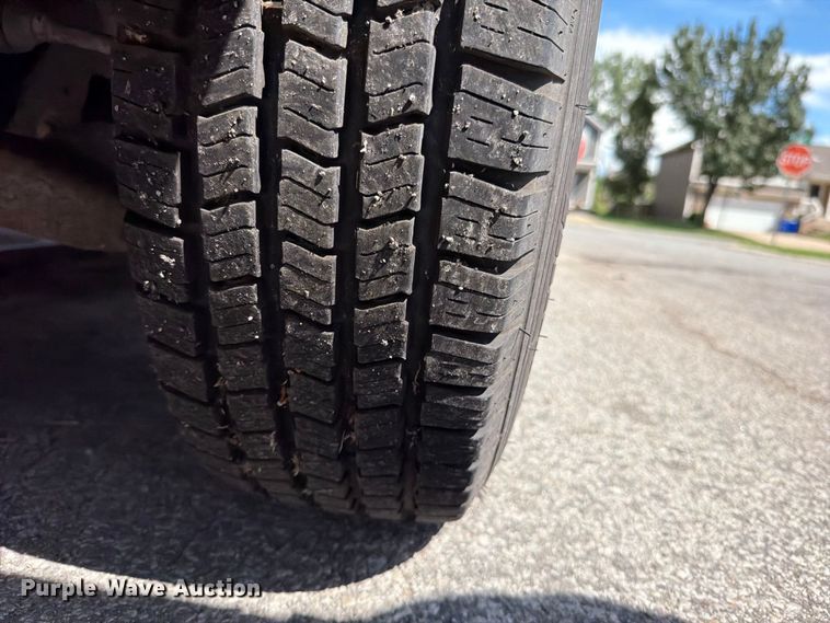 image for item EO8732 2013 Ford F150 XL pickup truck