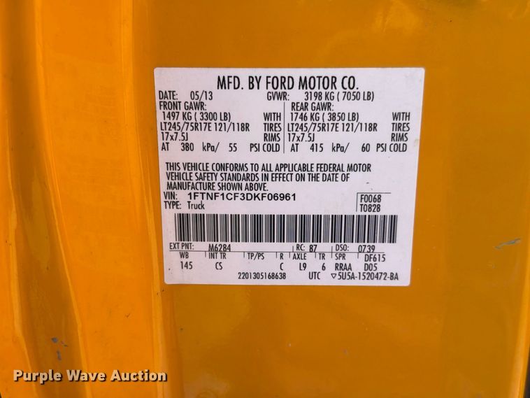image for item EO8732 2013 Ford F150 XL pickup truck