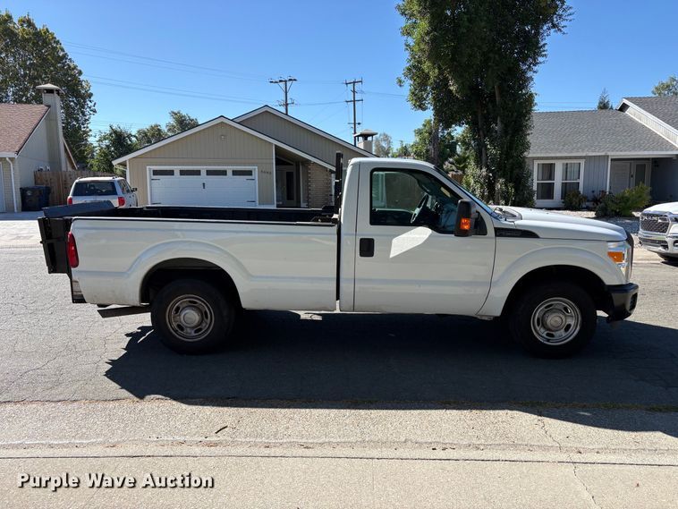 image for item EP3021 2015 Ford F250 Super Duty pickup truck