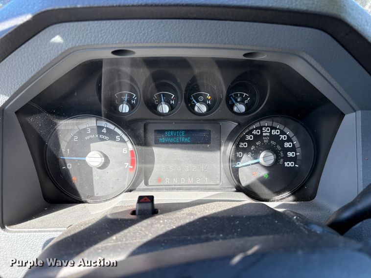 image for item EP3021 2015 Ford F250 Super Duty pickup truck