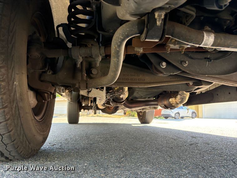 image for item EP3021 2015 Ford F250 Super Duty pickup truck