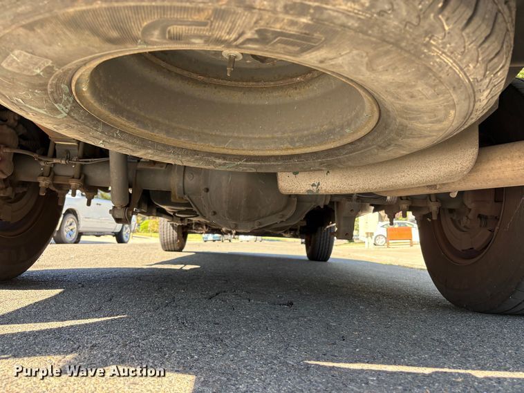 image for item EP3021 2015 Ford F250 Super Duty pickup truck