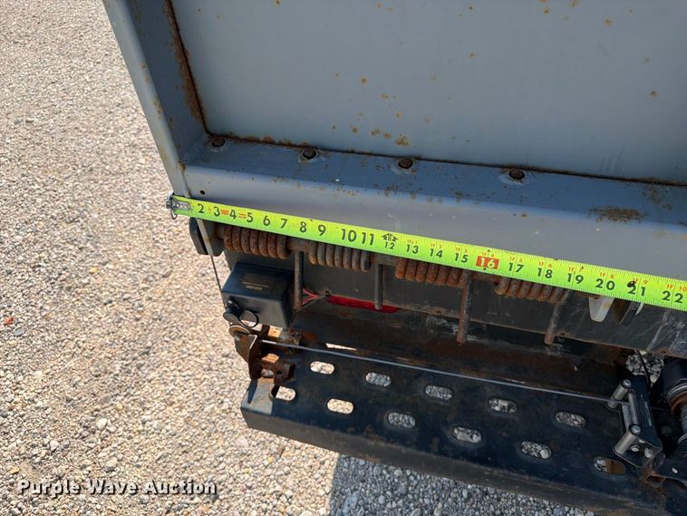 image for item ER1987 2005 Ford E450 box truck