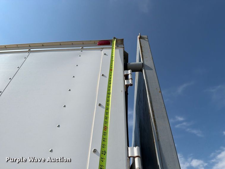 image for item ER1987 2005 Ford E450 box truck