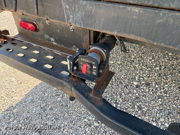 image for item ER1987 2005 Ford E450 box truck