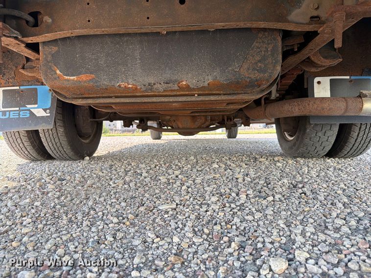 image for item ER1987 2005 Ford E450 box truck