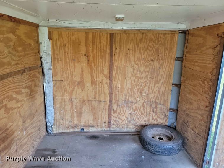 image for item ES2915 2000 Pace American Cargo Sport 
