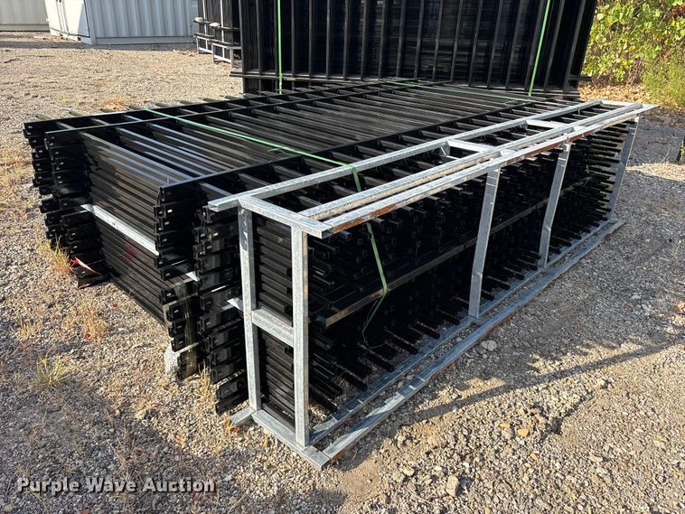image for item ES8067 (22) 2024 EINGP F10 fence panels