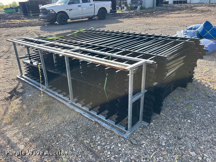image for item ES8068 (22) 2024 EINGP F10 fence panels