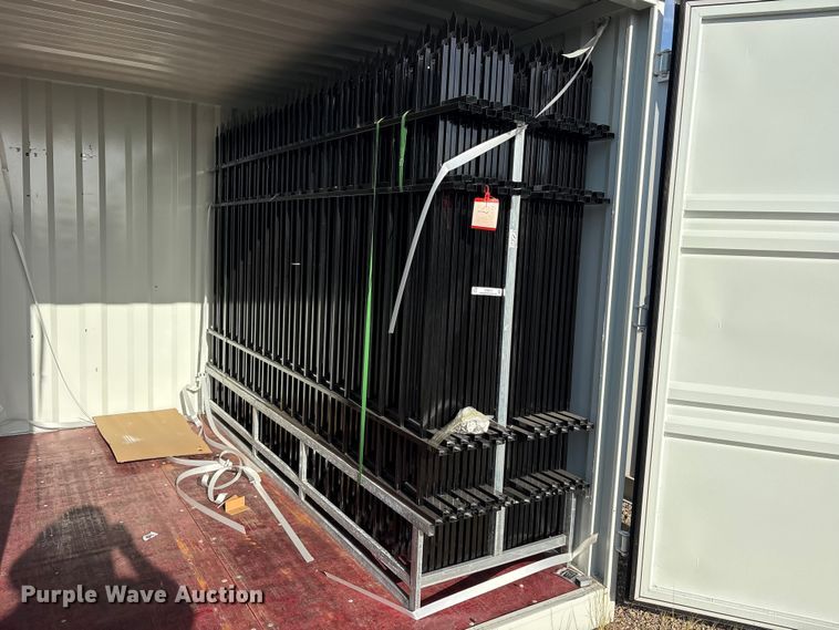 (22) 2024 EINGP F10 fence panels