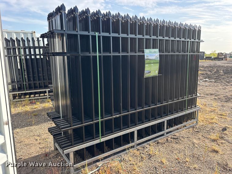 image for item ES8071 (22) 2024 EINGP F10 fence panels