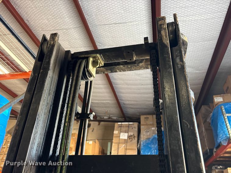 image for item ET0353 1997 Toyota 42-6FGU18 forklift