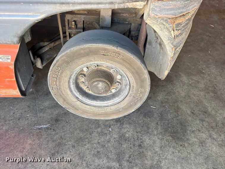image for item ET0353 1997 Toyota 42-6FGU18 forklift