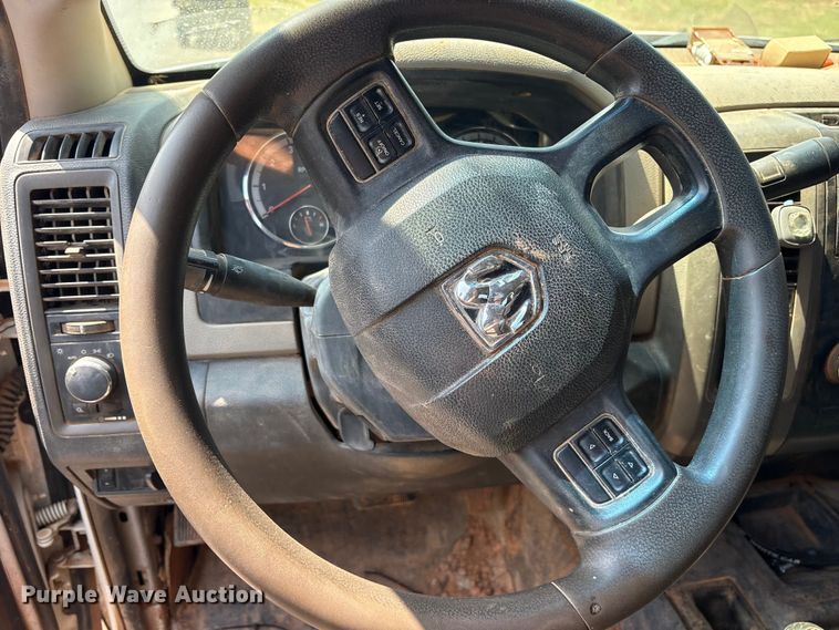 image for item ET0374 2012 Dodge Ram 2500 Crew Cab pickup truck