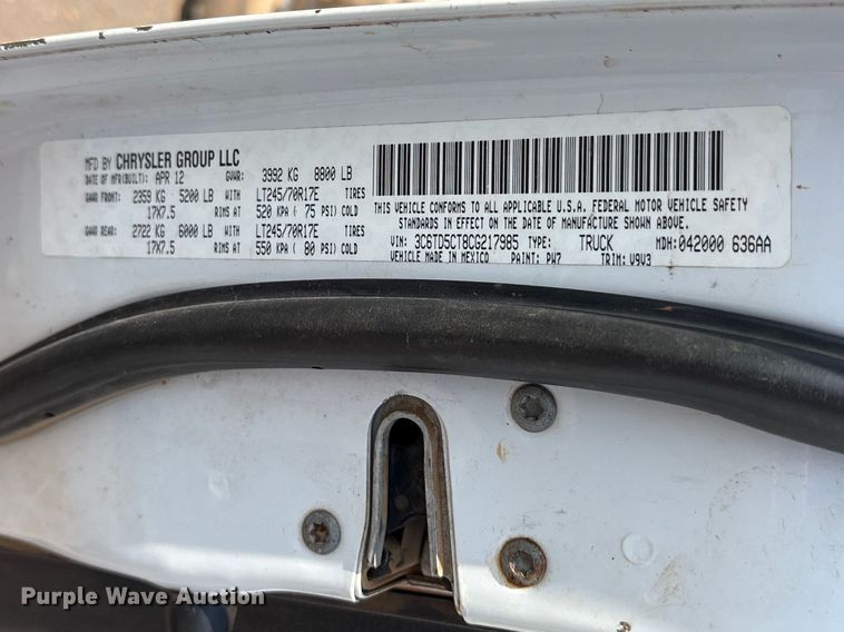 image for item ET0374 2012 Dodge Ram 2500 Crew Cab pickup truck