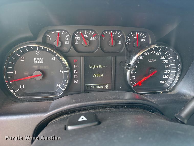 image for item ET0383 2015 Chevrolet Silverado 1500 pickup truck