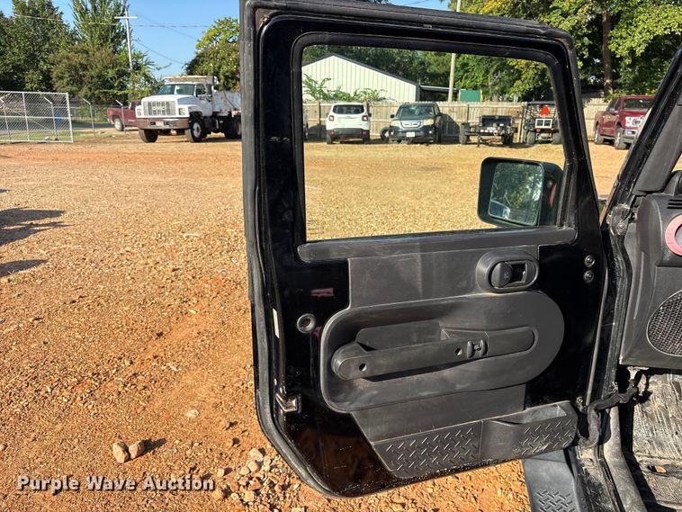 image for item ET0400 2008 Jeep Wrangler SUV
