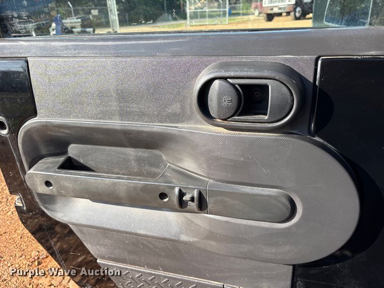 image for item ET0400 2008 Jeep Wrangler SUV