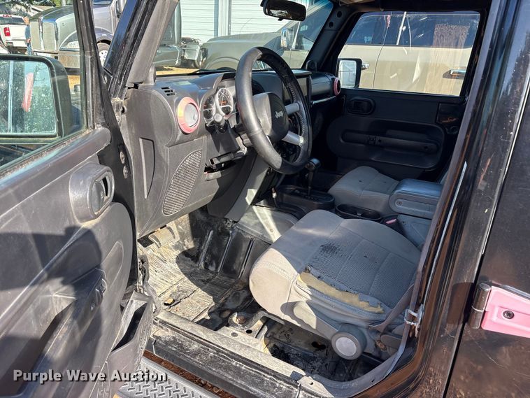 image for item ET0400 2008 Jeep Wrangler SUV