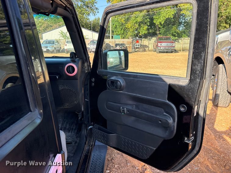 image for item ET0400 2008 Jeep Wrangler SUV