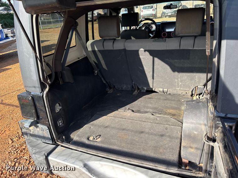 image for item ET0400 2008 Jeep Wrangler SUV