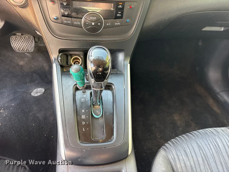 image for item ET0401 2018 Nissan Sentra 