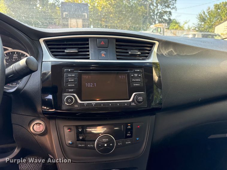 image for item ET0401 2018 Nissan Sentra 