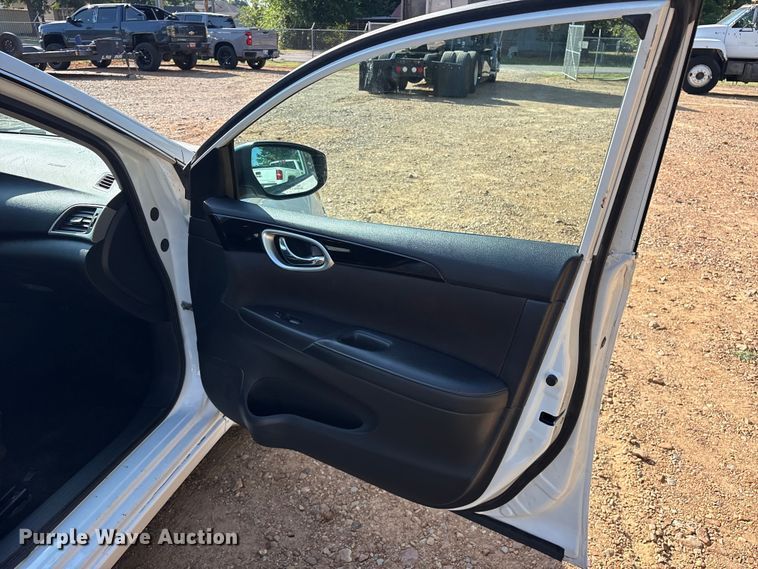 image for item ET0401 2018 Nissan Sentra 