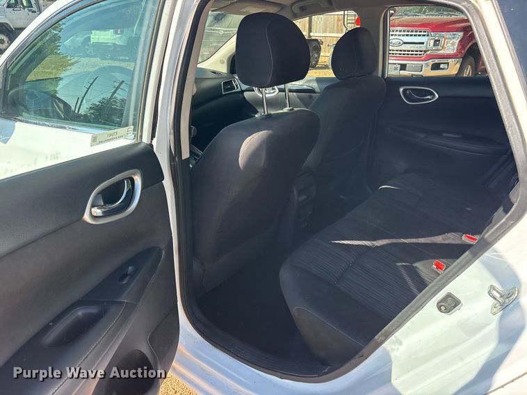 image for item ET0401 2018 Nissan Sentra 
