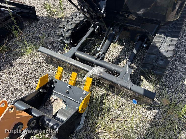 image for item ET0433 2024 Erie EM15 mini excavator