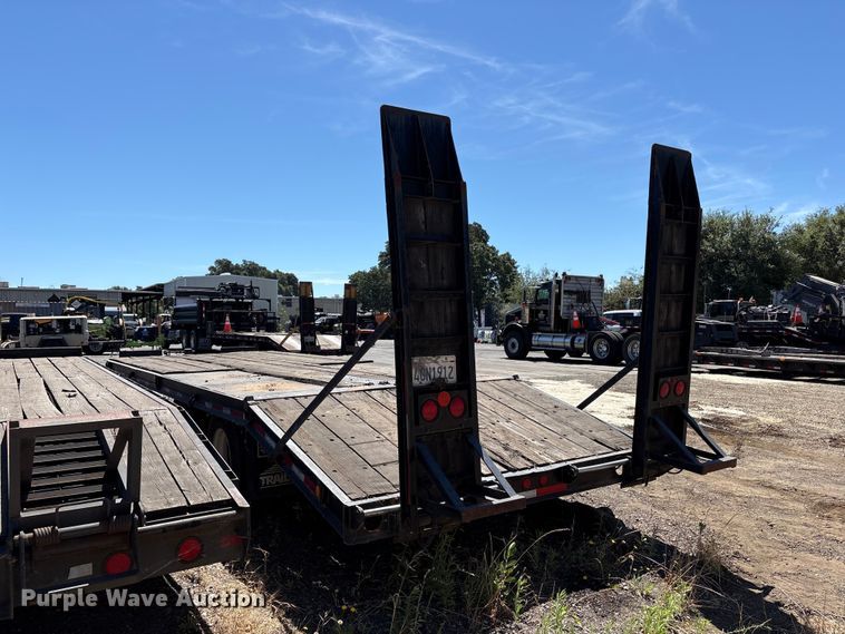 image for item ET0535 1998 Trail King Industries equipment trailer