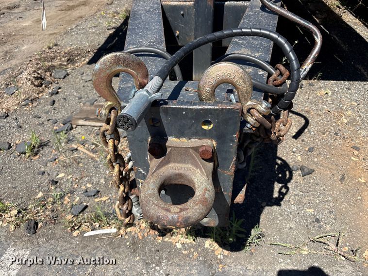image for item ET0535 1998 Trail King Industries equipment trailer