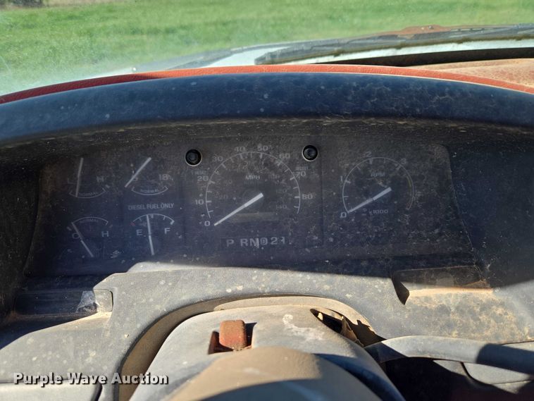image for item ET5096 1993 Ford F250 pickup truck