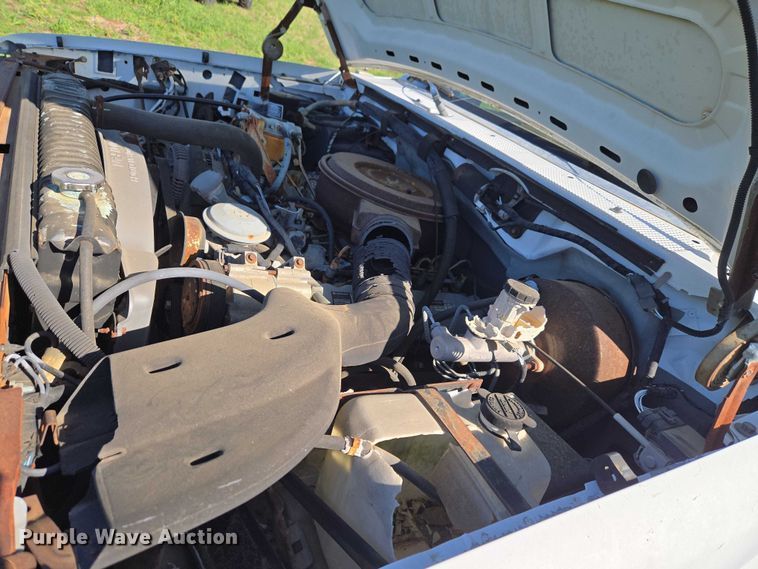 image for item ET5096 1993 Ford F250 pickup truck