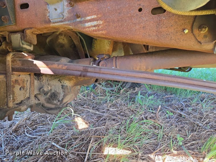 image for item ET5096 1993 Ford F250 pickup truck