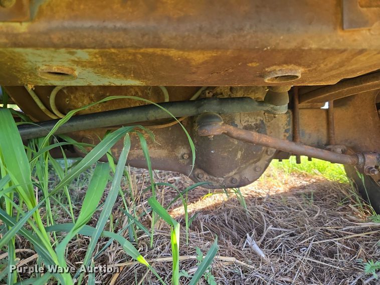 image for item ET5096 1993 Ford F250 pickup truck