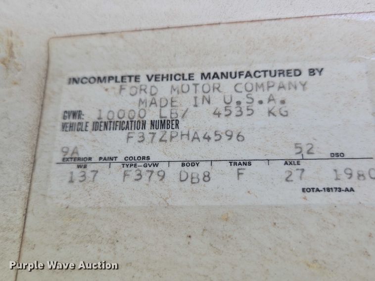 image for item ET5098 1980 Ford F350 flatbed pickup truck