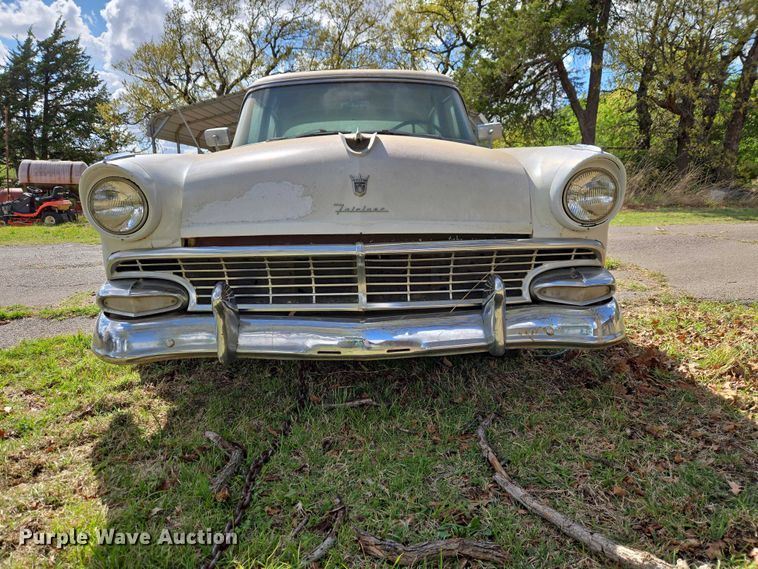 image for item ET5155 1956 Ford Fairlane Town sedan