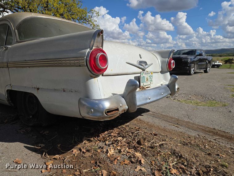 image for item ET5155 1956 Ford Fairlane Town sedan