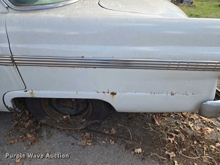 image for item ET5155 1956 Ford Fairlane Town sedan