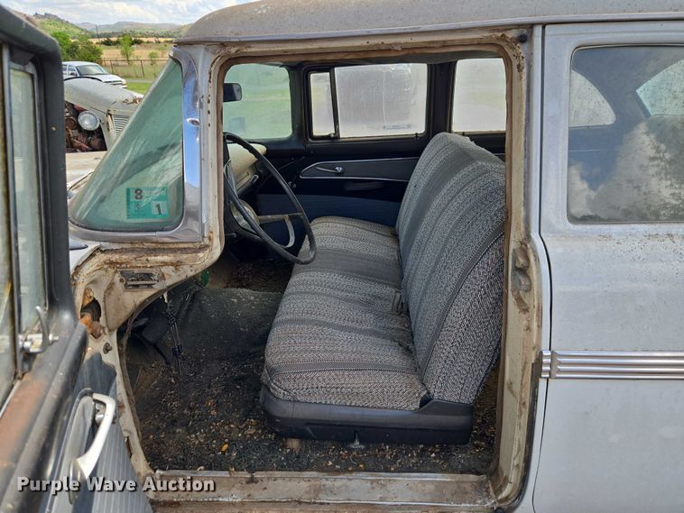 image for item ET5155 1956 Ford Fairlane Town sedan