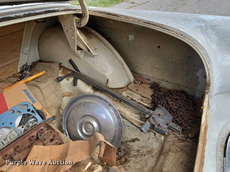 image for item ET5155 1956 Ford Fairlane Town sedan