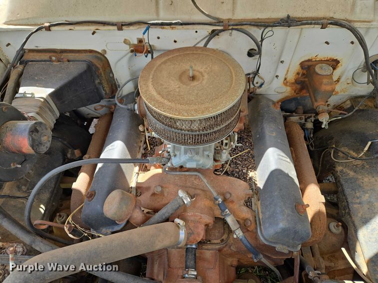 image for item ET5155 1956 Ford Fairlane Town sedan