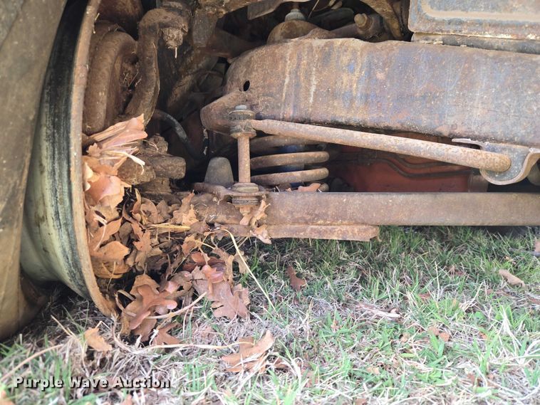 image for item ET5155 1956 Ford Fairlane Town sedan
