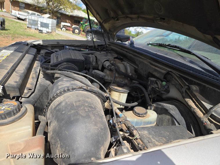 image for item ET5156 2001 Lincoln Navigator SUV