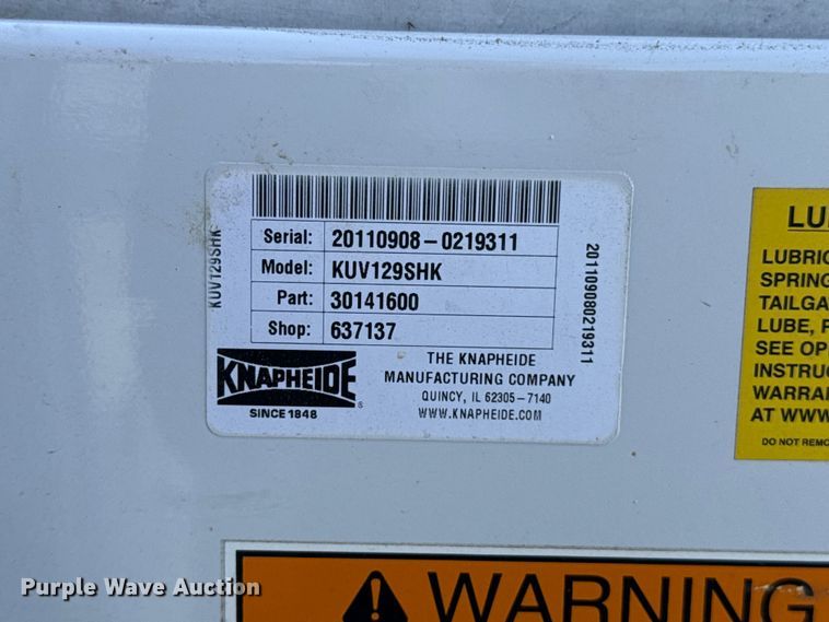 image for item ET6345 2011 Ford E350 Super Duty utility van