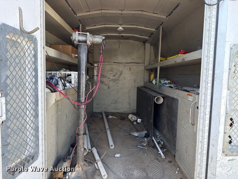 image for item ET6345 2011 Ford E350 Super Duty utility van